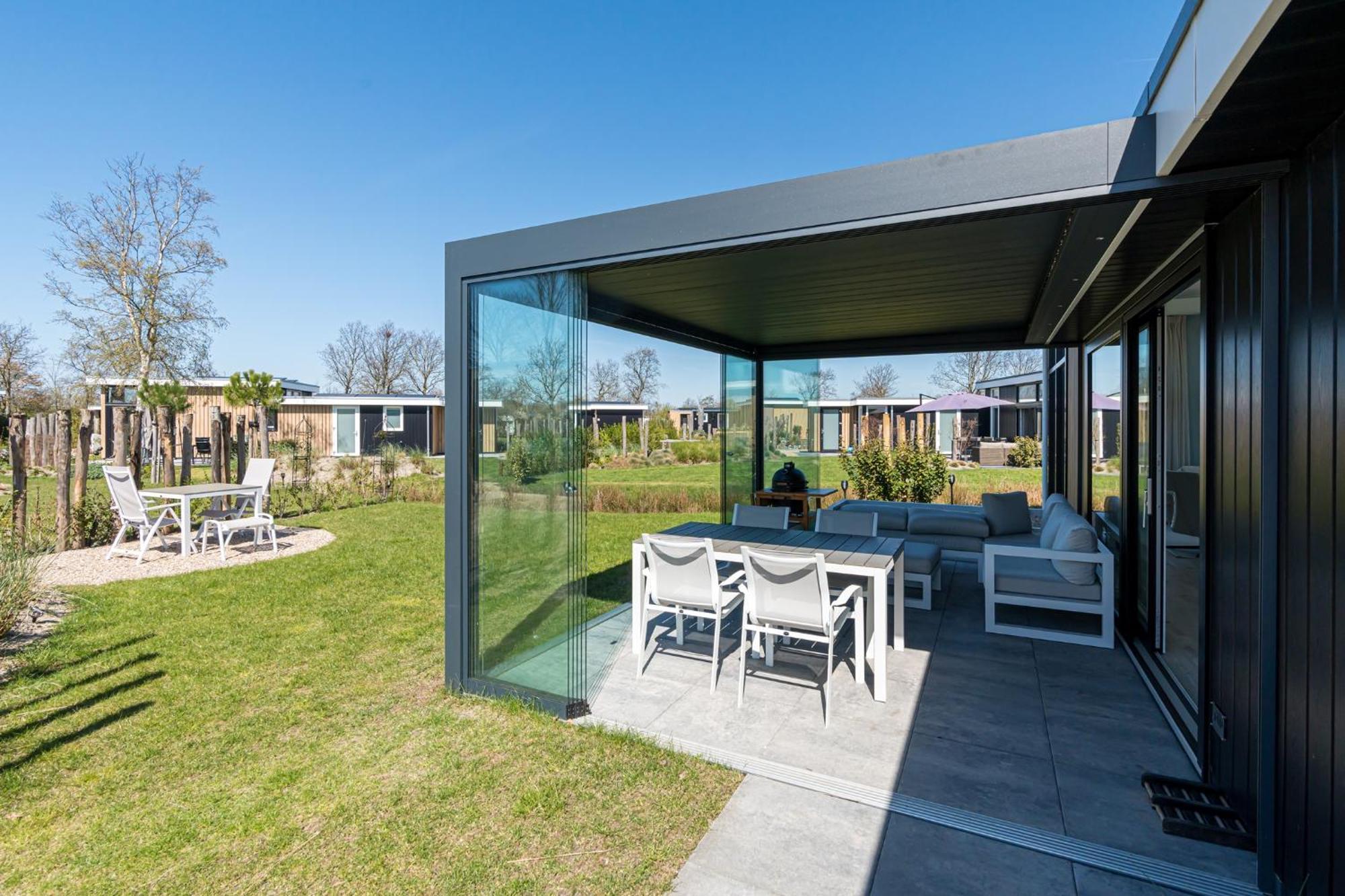 Duinvilla's Schouwenduin Chalet *